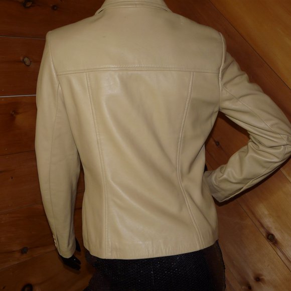 Danier Leather Jacket - Picture 6 of 11